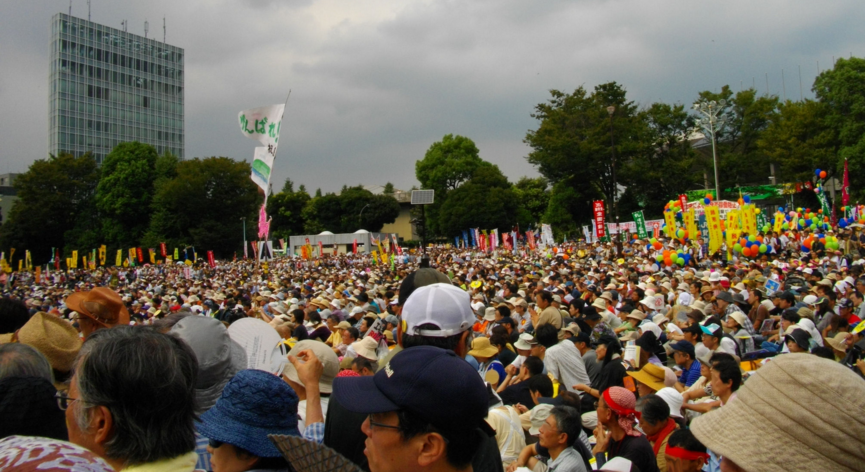 Image: Japan Goes Neocon – Dumps Antiwar Constitution (Video)