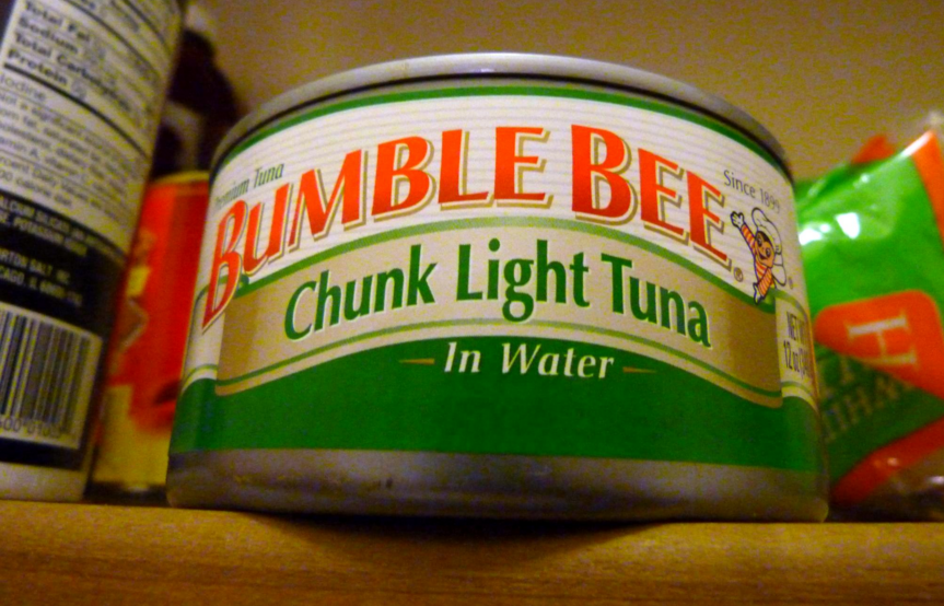 Image: Bumble Bee issues recall of canned tuna that could lead to DEATH if eaten (Video)