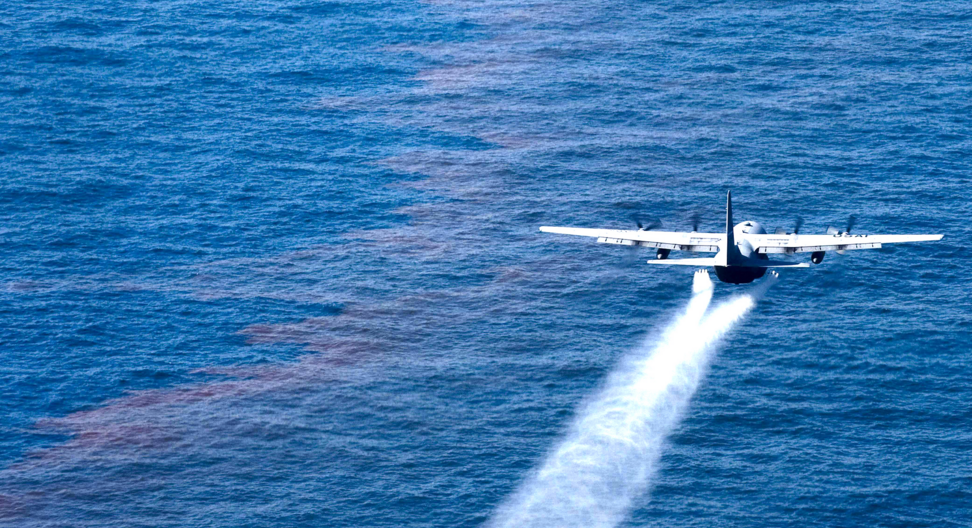 Image: Study confirms secret chemicals used to disperse oil in the gulf cause cancer (Audio)