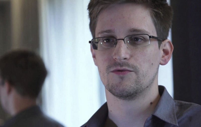 Image: Security or Surveillance? Ron Paul Interviews Edward Snowden (Video)
