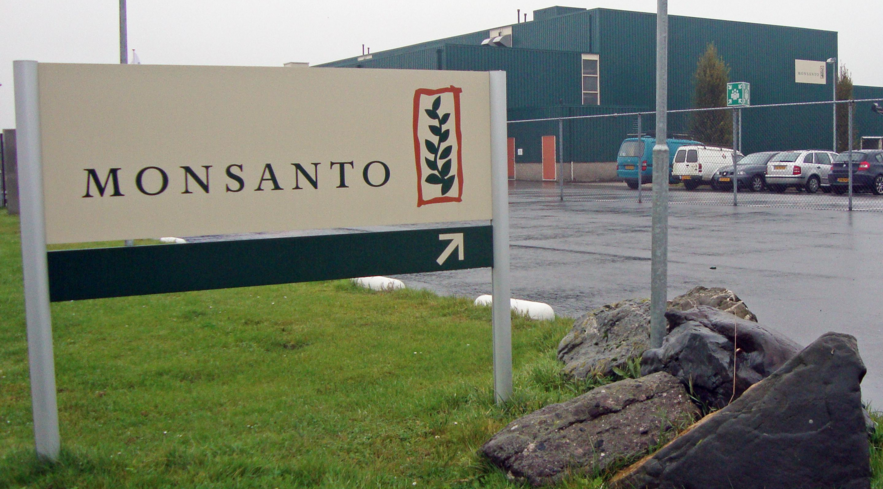Image: While the U.S. government stays stuck on stupid – the rest of the world moves towards ban on Monsanto’s Glyphosate (Audio)