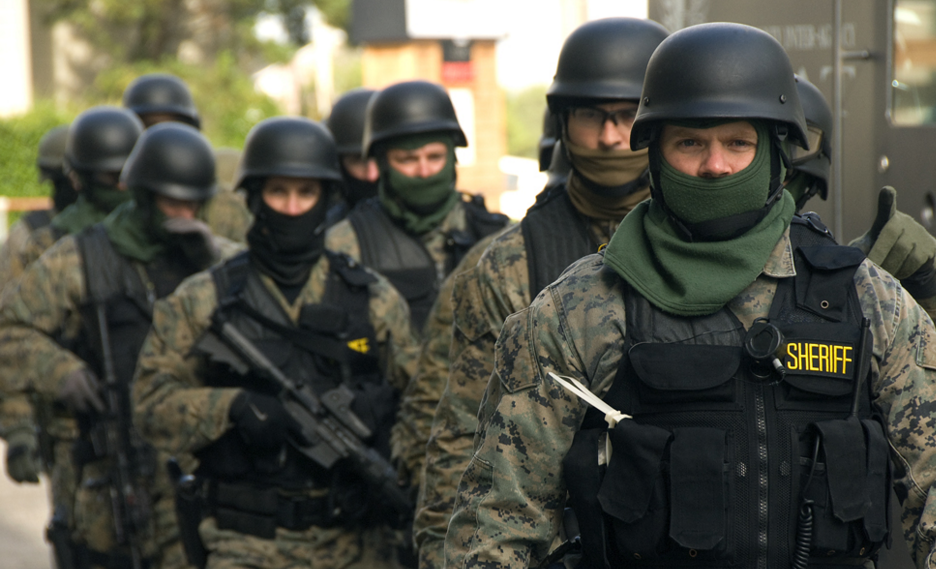 Image: Militarization of police has accelerated for the eventual civil disobedience (Video)