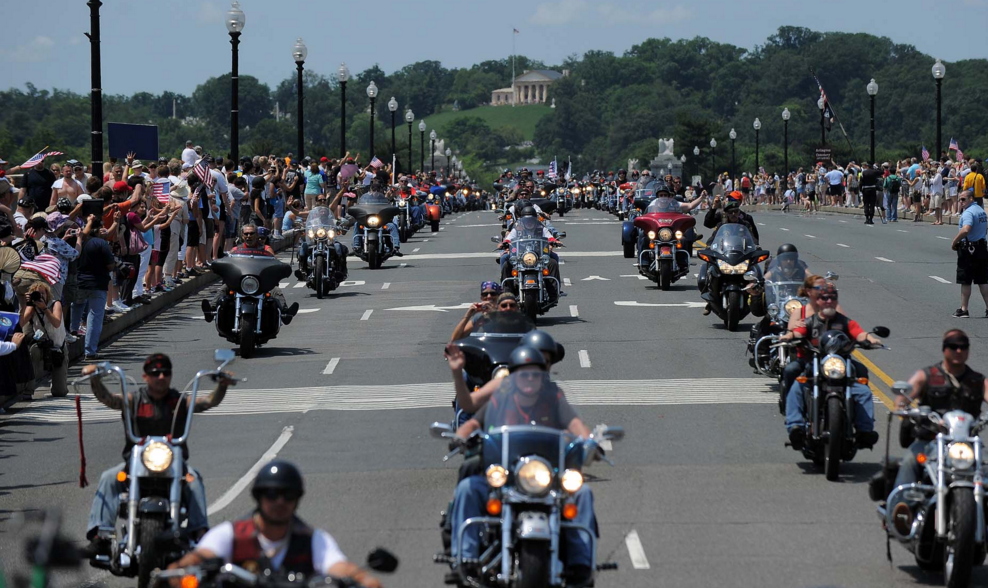 Image: Memorial Day: Rolling thunder motorcycle rally in 360degrees (Video)
