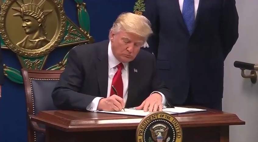 Image: Latest Executive Order Indicates Trump May Be Getting Sucked into the GMO / Pesticide Swamp (Video)