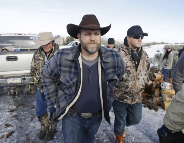 Image: Brighteon.com: Pete Santilli tells of how Trump pardoned Oregon ranchers who occupied wildlife refuge